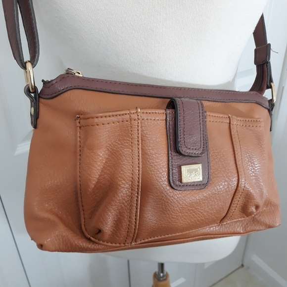 Boc  Shoulder/Crossbody Camel Bag Zipper for Closure - Picture 2 of 15